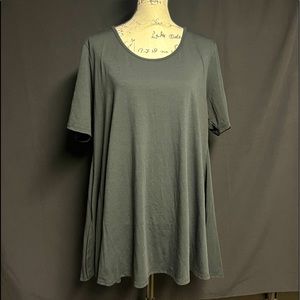 Lularoe Black Perfect Tee, size XL. Gently worn